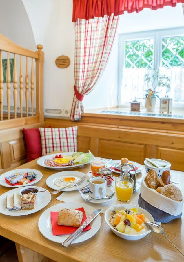 Hotel Garni Noeserlgut Линц Экстерьер фото