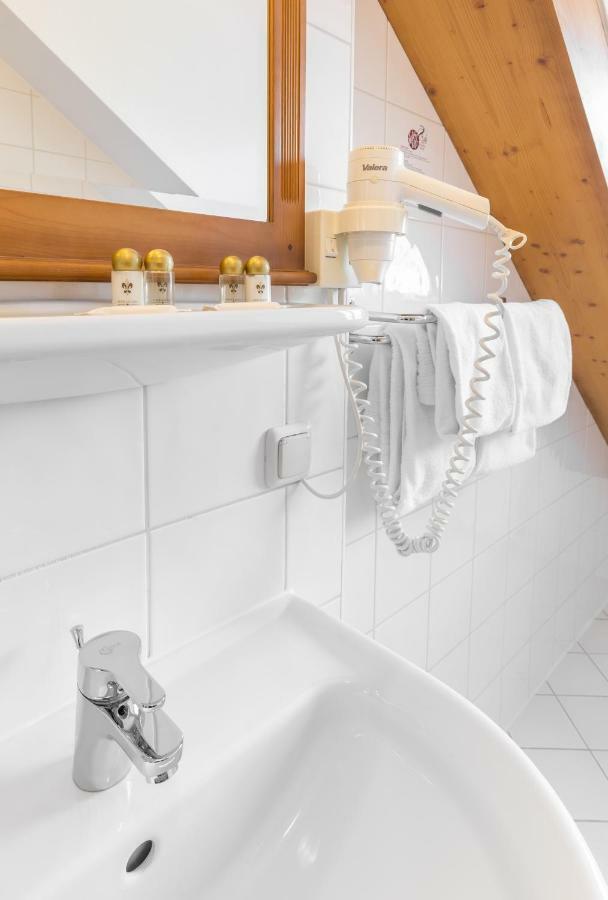 Hotel Garni Noeserlgut Линц Экстерьер фото